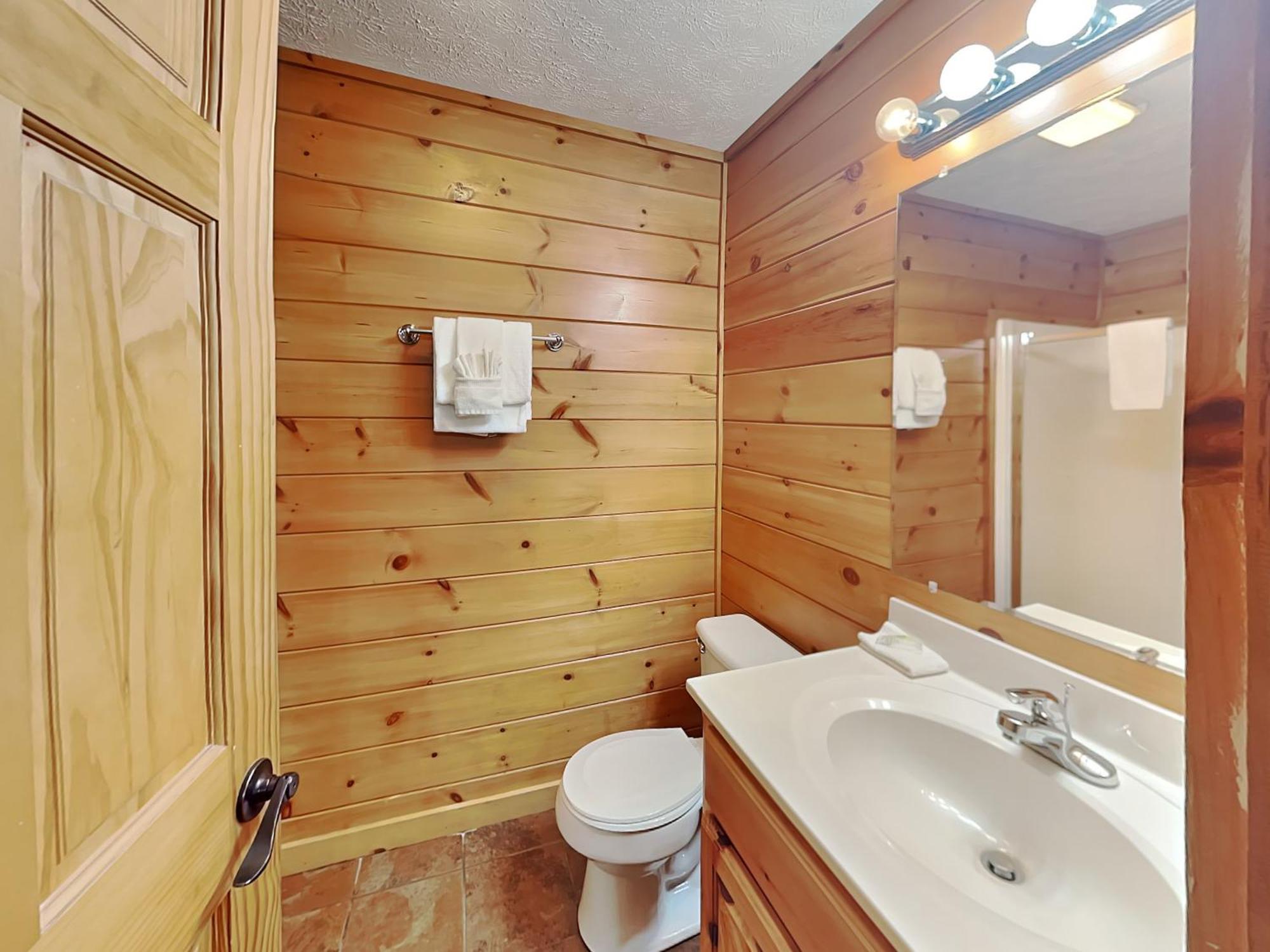 Above The Clouds, 4 Bedrooms, Pool Access, Private, Gaming, Sleeps 16 Gatlinburg Exterior photo